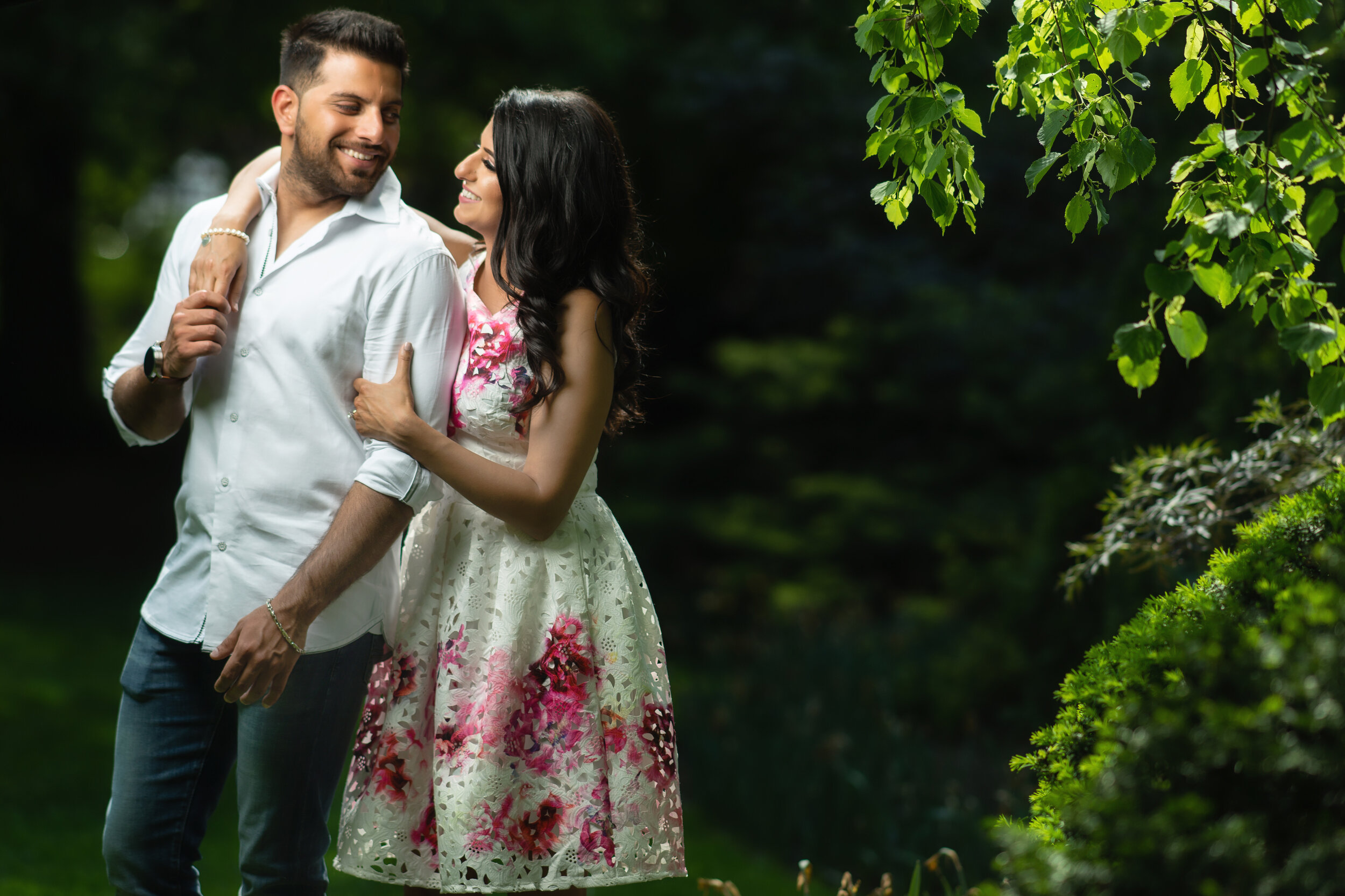 Place your arm on groom shoulder and let him grab your hand to ensure you’re HIS! While bride is grabbing the groom arm to ensure he is Hers!Look at each other and the magic appears!Below are more images of them.